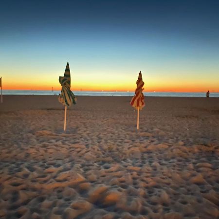 Blanvatel A Trouville Luaran gambar